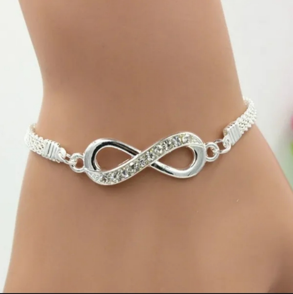 Silver Infinity Bracelet with White Sapphire Gemstone